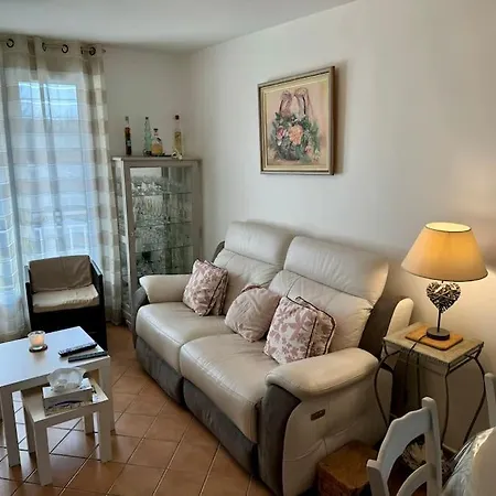 La Petite Maison Chaleureuse Apartment